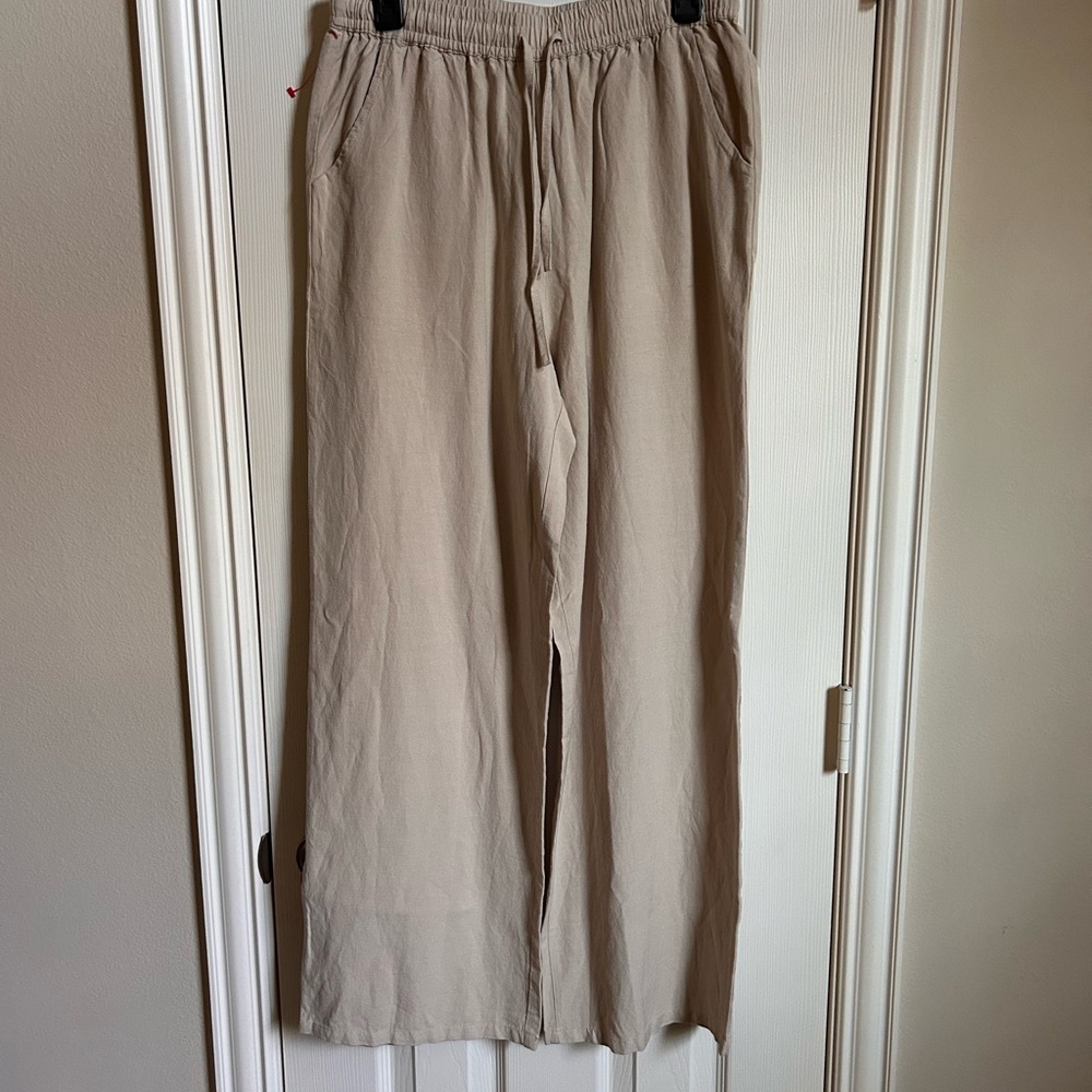 NWT Tan Wide Leg Pants with Elastic Waistband and Drawstring
